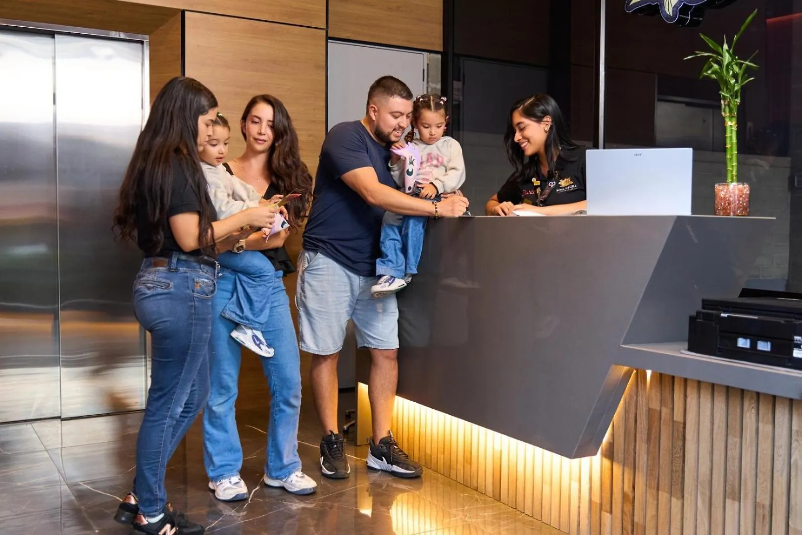 Apartament Rosa Negra Comfort Suite Stadio Aparta Medellín